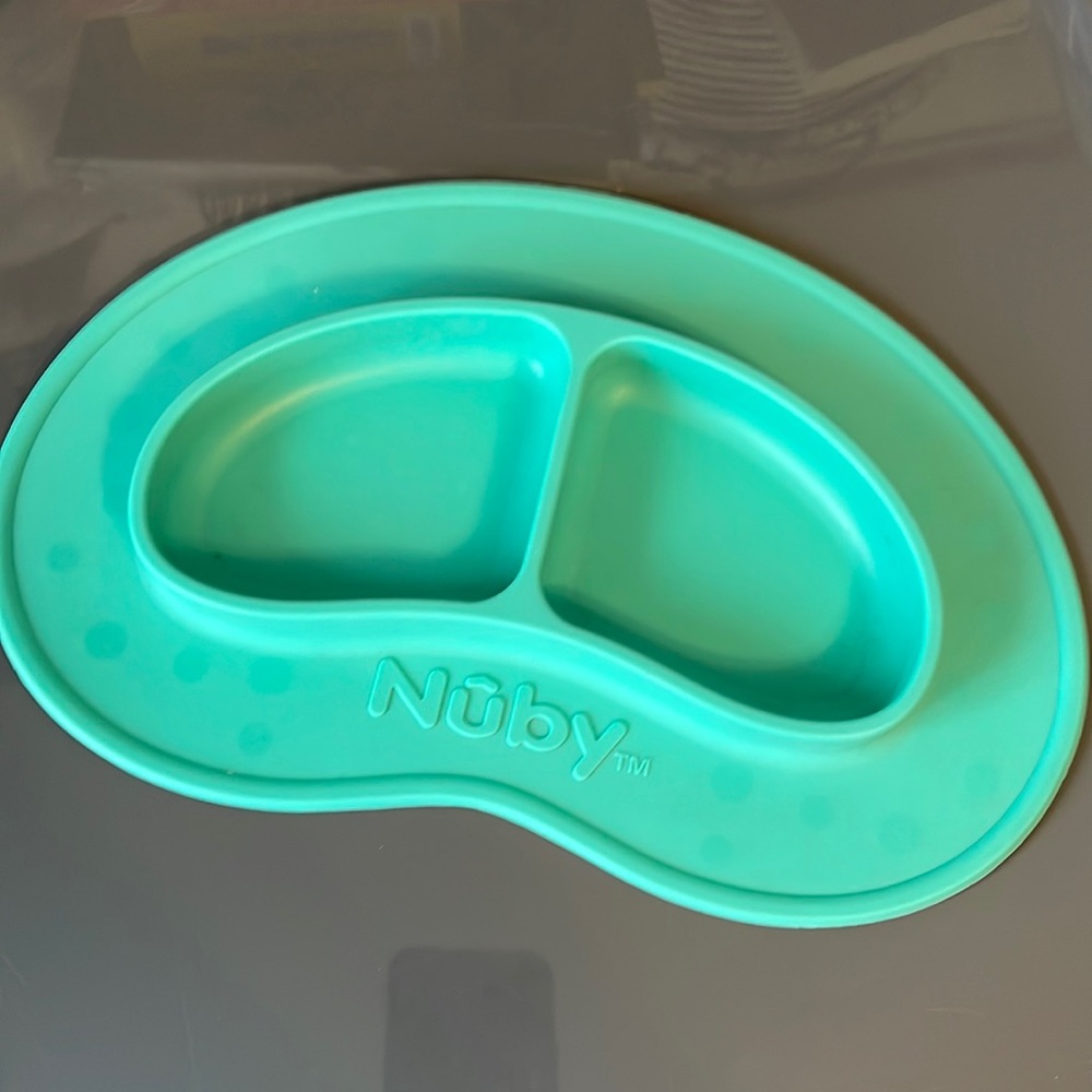 Nubby Silicone divided baby child’s feeding dish